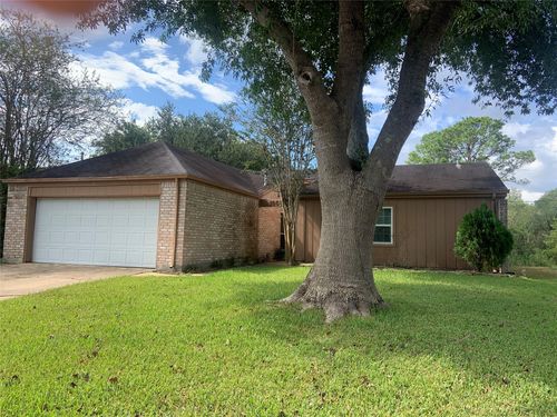16618 Oxnard Ln, Friendswood, TX, 77546-4258 | Card Image