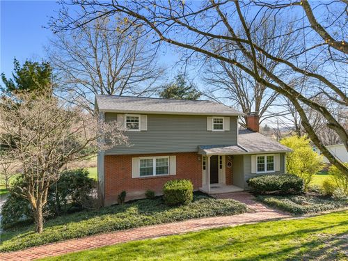 128 Evans Rd, Zelienople, PA, 16063-2901 | Card Image