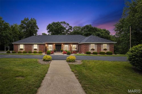 34 Siesta Dr, Hannibal, MO, 63401-6555 | Card Image