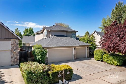1953 W Marten Creek Dr, Meridian, ID, 83646-4670 | Card Image