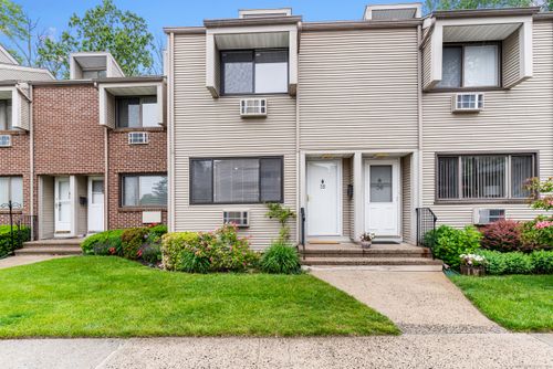 apt-35-168 Belltown Rd, Stamford, CT, 06905-3314 | Card Image