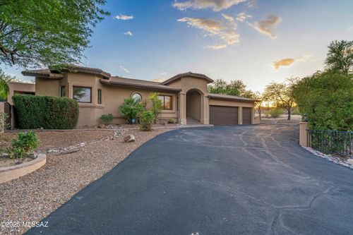 11179 N Poinsettia Dr, Tucson, AZ, 85737-6697 | Card Image
