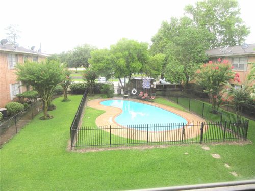 12-1230 Shadowdale Drive, Houston, TX, 77043 | Card Image