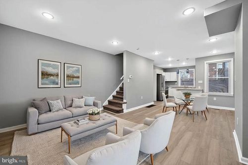 1333 S Newkirk St, PHILADELPHIA, PA, 19146-3627 | Card Image