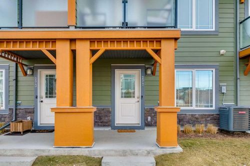 277 Auburn Meadows Dr Se, Calgary, AB, T3M2S1 | Card Image