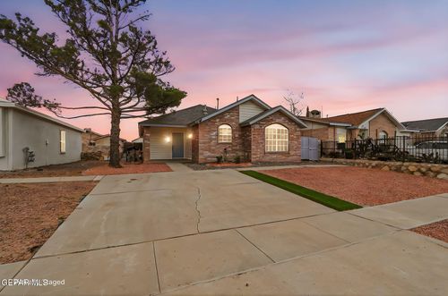 12104 Tower View Dr, El Paso, TX, 79936-0605 | Card Image