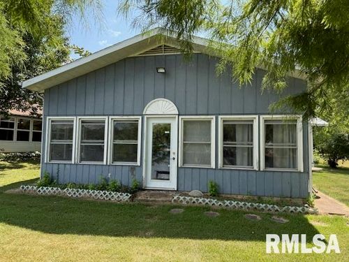 84 S New Thompson Lake Rd, Carbondale, IL, 62901-5340 | Card Image