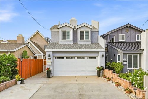 219 Memphis Ave, Huntington Beach, CA, 92648-3525 | Card Image