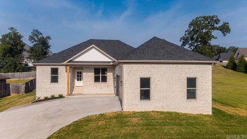 63 Oakbrooke Dr, Sherwood, AR, 72120-3138 | Card Image