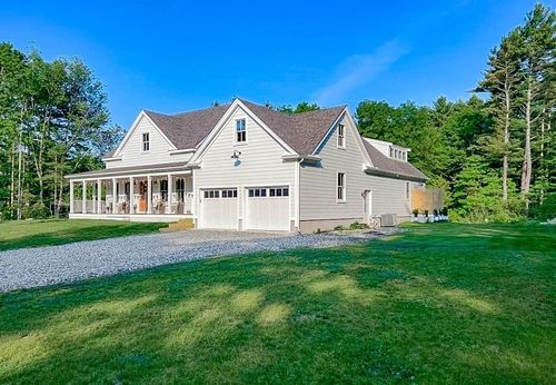 143 Cross Neck Rd, Marion, MA, 02738-1273 | Card Image