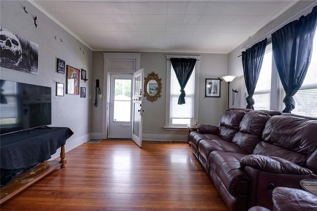 206 S 15 Th St, House other with 2 bedrooms, 1 bathrooms and null parking in Lexington MO | Image 5