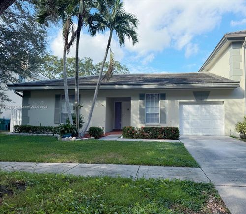 10235 Panama St, Hollywood, FL, 33026-4525 | Card Image