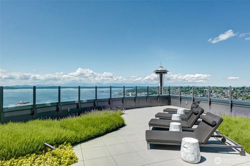 2003-2510 6th Ave, Seattle, WA, 98121-5130 | Card Image