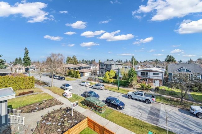5751 Sophia Street, Home with 3 bedrooms, 4 bathrooms and 1 parking in Vancouver BC | Image 37