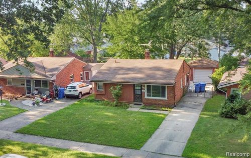 25016 Lehigh St, Dearborn Heights, MI, 48125-1639 | Card Image