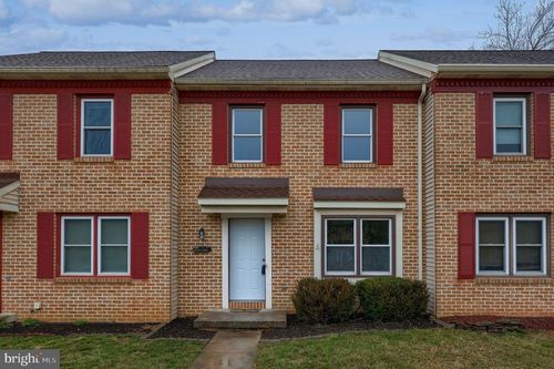 2227 Olde Meadow Court, EAST PETERSBURG, PA, 17520 | Card Image