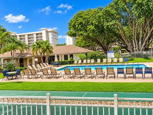 104-2601 S Course Dr, Pompano Beach, FL, 33069-3986 | Card Image