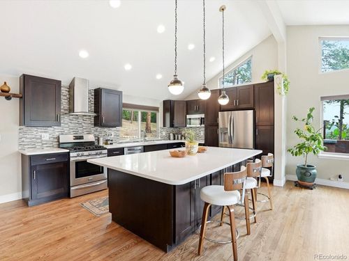 8025 S Wagon Wheel Rd, Morrison, CO, 80465 | Card Image