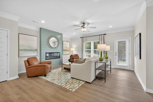 405 Kingsbury Drive, Gallatin, TN, 37066 | Card Image