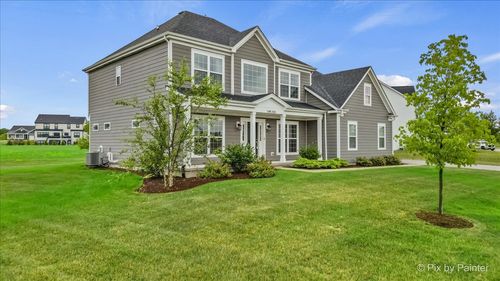 04N200 Norton Lake Dr, Saint Charles, IL, 60175 | Card Image