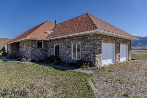 52 Eastep Ln, Livingston, MT, 59047-8729 | Card Image