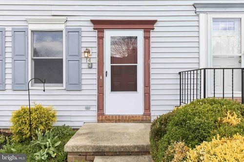 14 Cranfield Ct, ELIZABETHTOWN, PA, 17022-1769 | Card Image