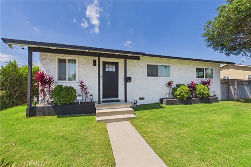 5501 Orange Ave, Cypress, CA, 90630-3828 | Card Image