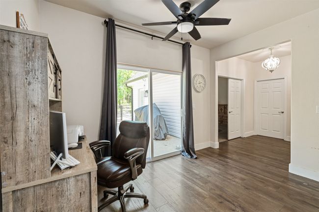 109 Enchanted Dr, House other with 4 bedrooms, 2 bathrooms and null parking in Enchanted Oaks TX | Image 4