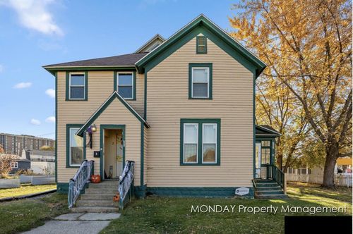 263 W Muskegon Ave, Muskegon, MI, 49440-1334 | Card Image