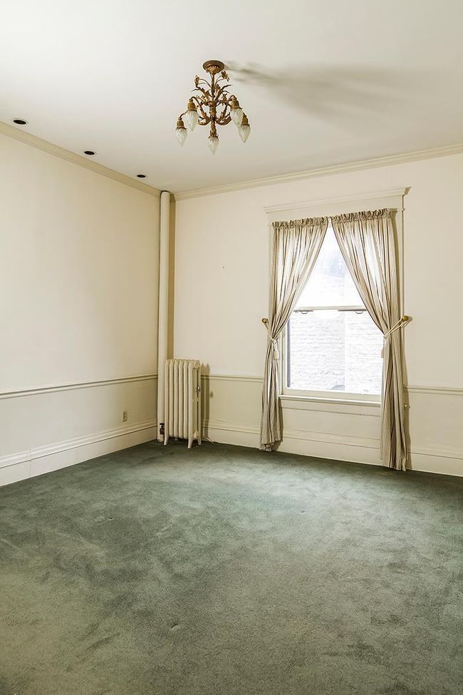 web_bedroom.jpg | Image 8