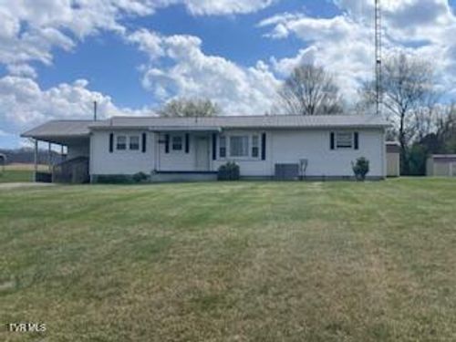 831 Old Hwy 11 W, Mooresburg, TN, 37811 | Card Image