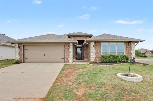 11116 Nw 97th St, Yukon, OK, 73099-4045 | Card Image