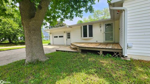 101 Spring St, Fertile, IA, 50434-7701 | Card Image