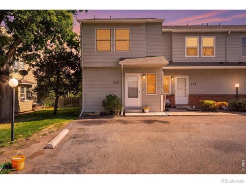 228 E 42nd St, Loveland, CO, 80538-2327 | Card Image