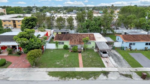 1150 W 69th Pl, Hialeah, FL, 33014-5109 | Card Image