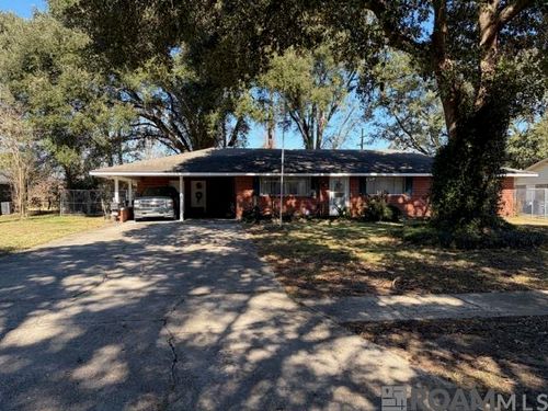 9375 Cuyhanga Pkwy, Baton Rouge, LA, 70815-1016 | Card Image