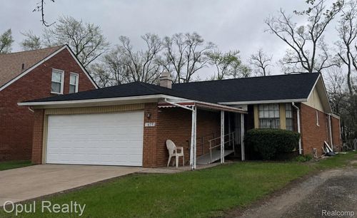 20791 Mitchelldale Ave, Ferndale, MI, 48220-2218 | Card Image