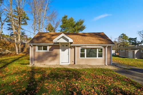 2 Wisteria St, Lakeville, MA, 02347-2035 | Card Image
