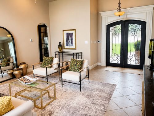 8271 Glenwick Dr, Waxahachie, TX, 75167-7296 | Card Image
