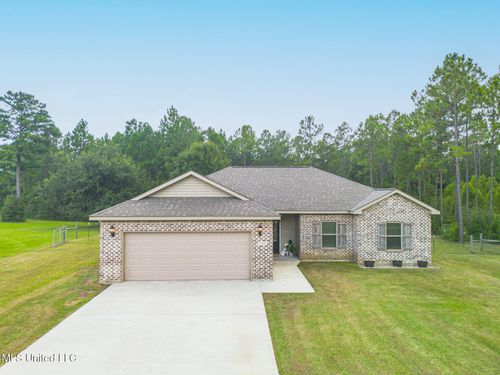 5535 Hoda Rd, Kiln, MS, 39556-6832 | Card Image
