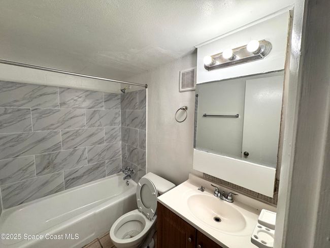 102 - 1715 Dixon Blvd, Condo with 2 bedrooms, 1 bathrooms and null parking in Cocoa FL | Image 15
