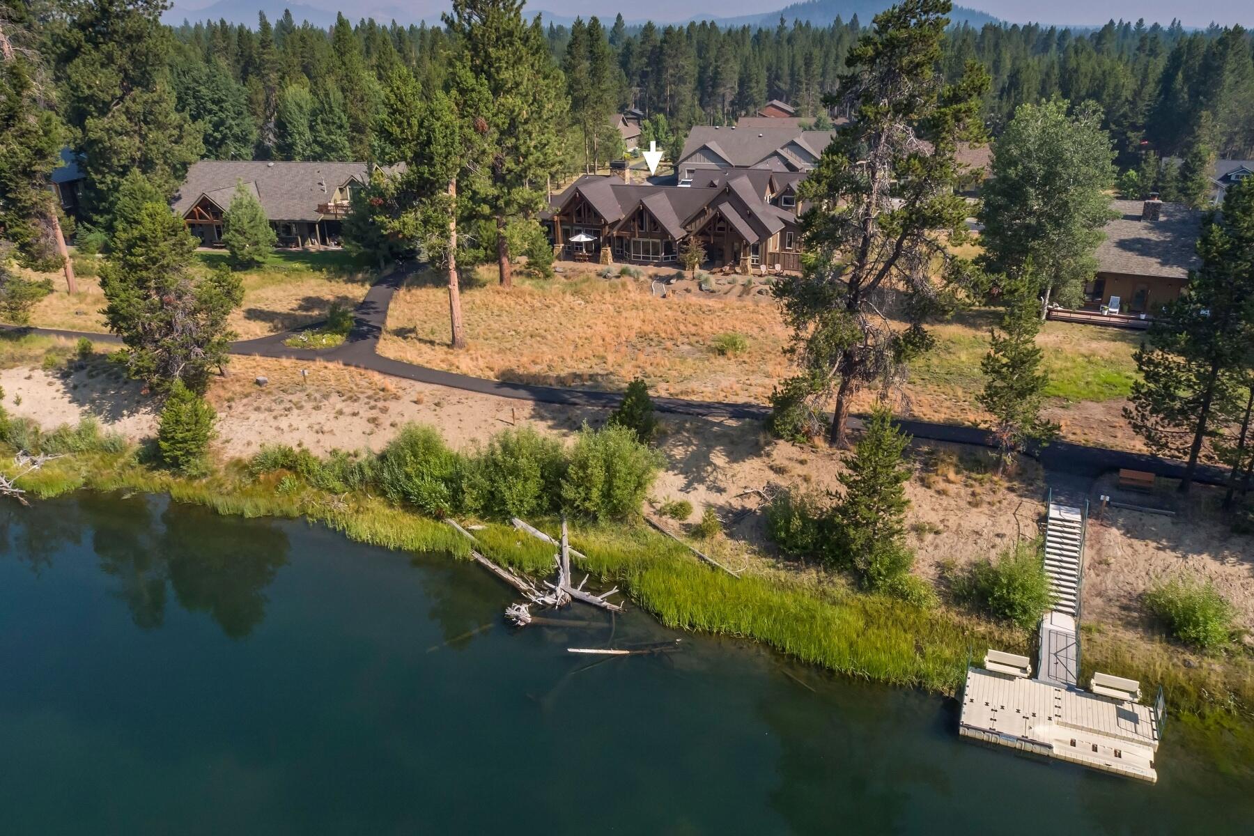 Pony Express Way, Bend, OR 97707