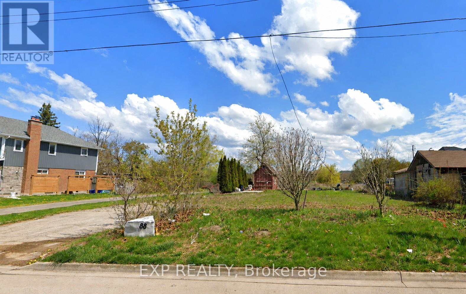 Land in Hamilton (Winona Park)