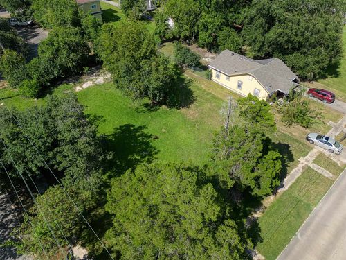 2096 Liberty St, Beaumont, TX, 77701-1969 | Card Image