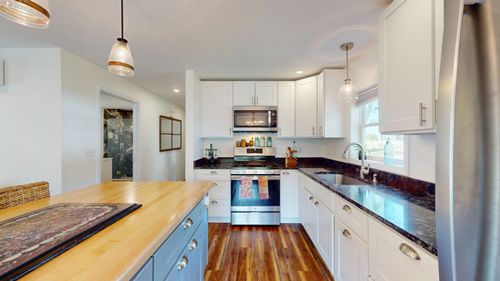 46 Riverview, Ferrisburgh, VT, 05456 | Card Image