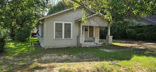 911 Lee St, Minden, LA, 71055-4954 | Card Image