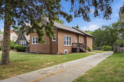618 6th St S, Moorhead, MN, 56560-3408 | Card Image