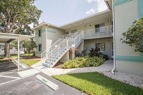 e8-180 Furse Lakes Cir, NAPLES, FL, 34104-6440 | Card Image
