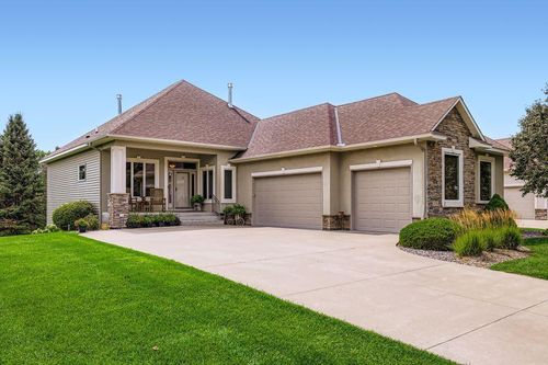 3090 118th Ave Ne, Blaine, MN, 55449-7512 | Card Image