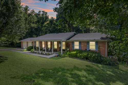 144 Waggoner St, Carthage, TN, 37030-1746 | Card Image